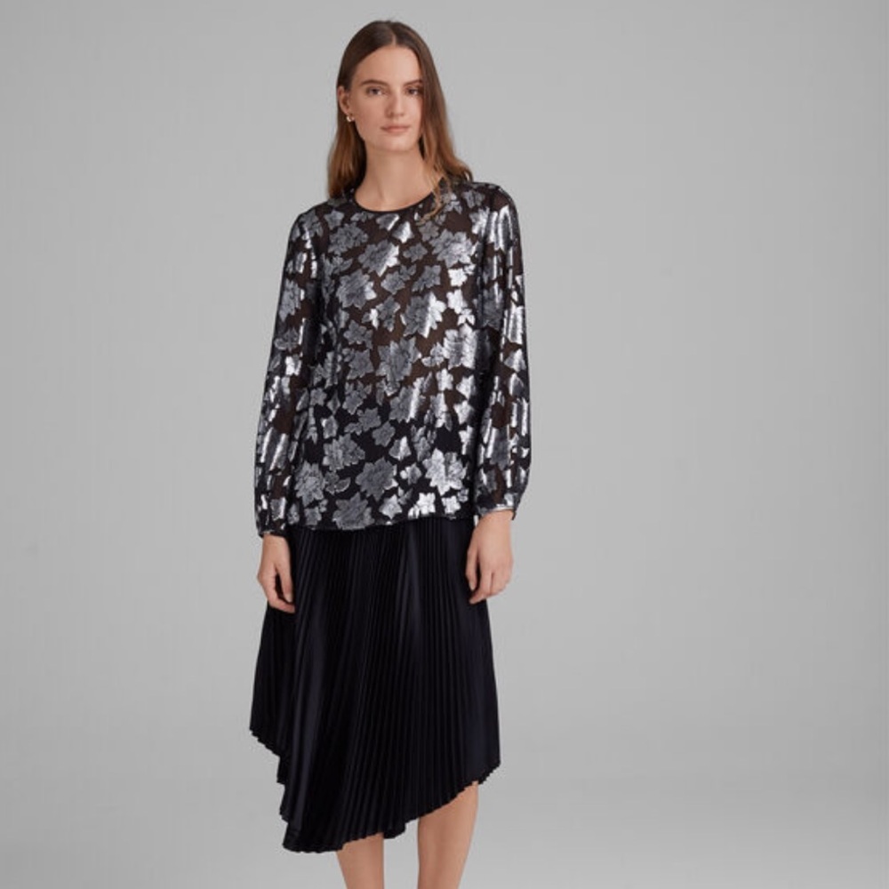 Club Monaco Crewneck Jacquard Metallic Pattern Silk Blend Blouse NEW XS